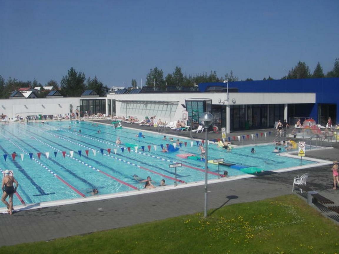 Skjolbraut - Cozy Apartment - Central Location - Free Parking - Close To A Public Swimming Pool And Sky Lagoon Reykjavik Ngoại thất bức ảnh